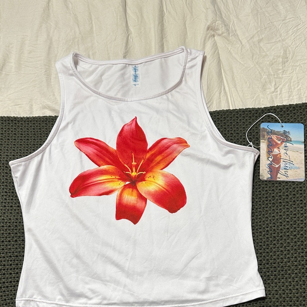 NWT Shore Thing flower tank